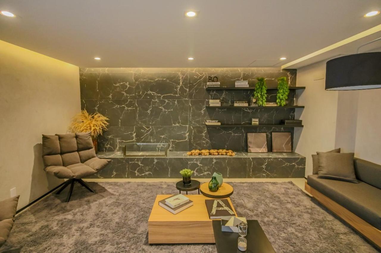 717 - Rentaqui Elegance Butanta * São Paulo